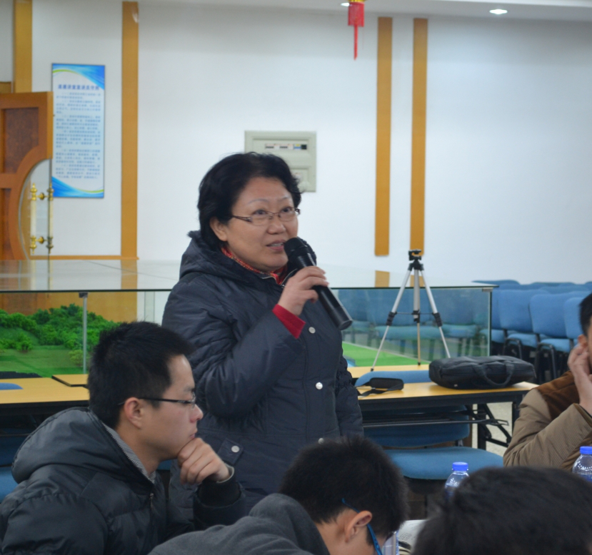经验分享，共促成长----记我院第八期辅导员沙龙暨2013年党建思政工作研讨会