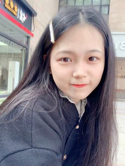 陈玉婷：执着于理想 纯粹于当下