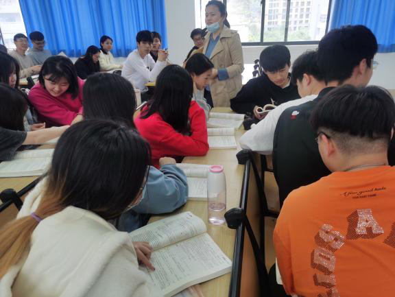 课程思政优秀案例9——商业银行业务与管理