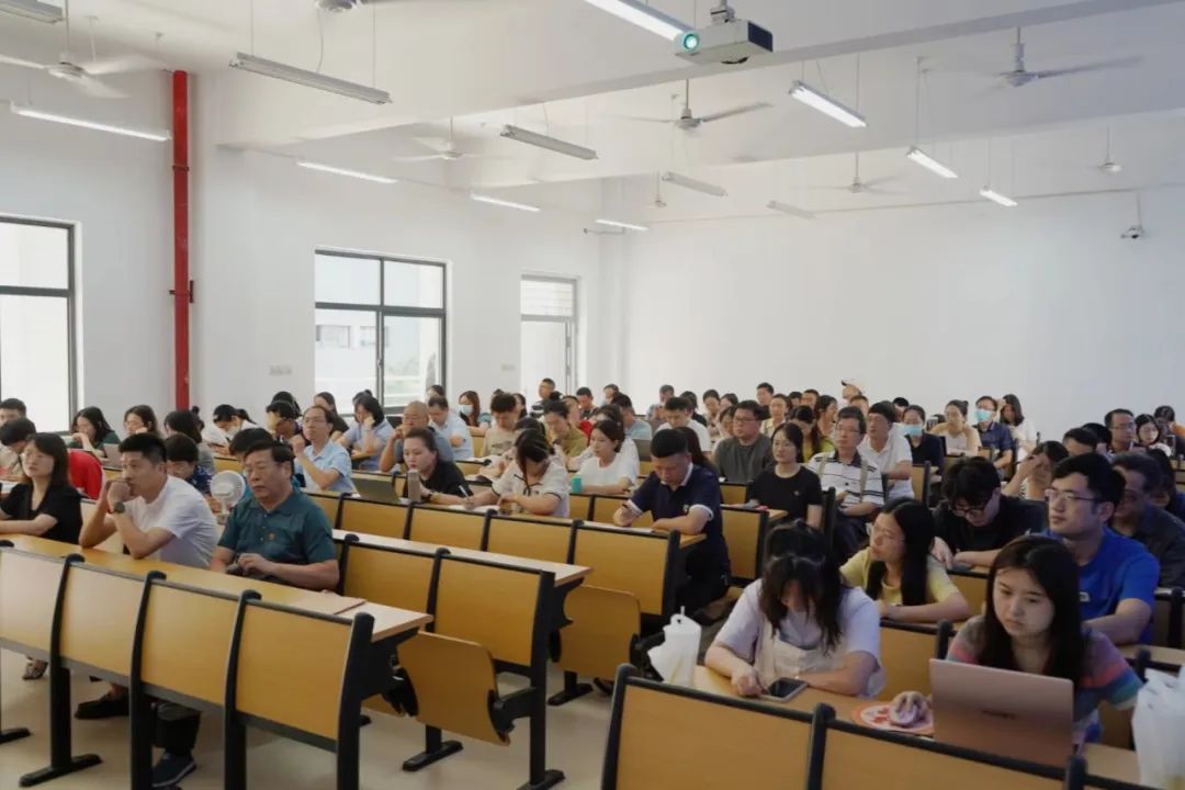 凝心聚力|商学院吹响“本科教学工作合格评估”号角