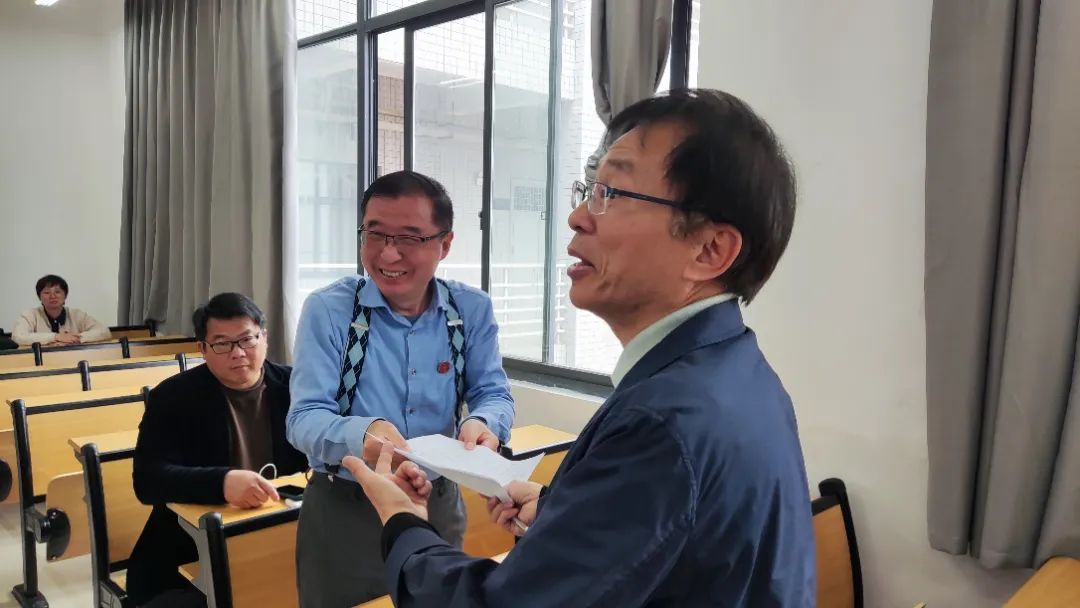 课程思政相融合，立德树人共赋能 ——商学院经济系开展课程思政育人专题教研活动